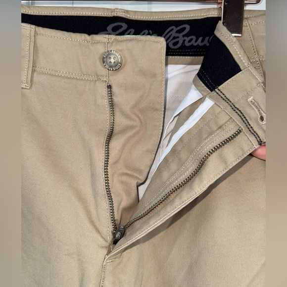 Eddie Bauer Men's Flex Wrinkle-Resistant Sport Chinos - Classic - Picture 8 of 9